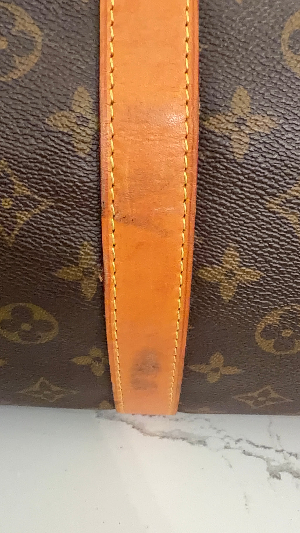 Authentic Louis Vuitton Keepall 60 Bandouliere in Iconic Monogram