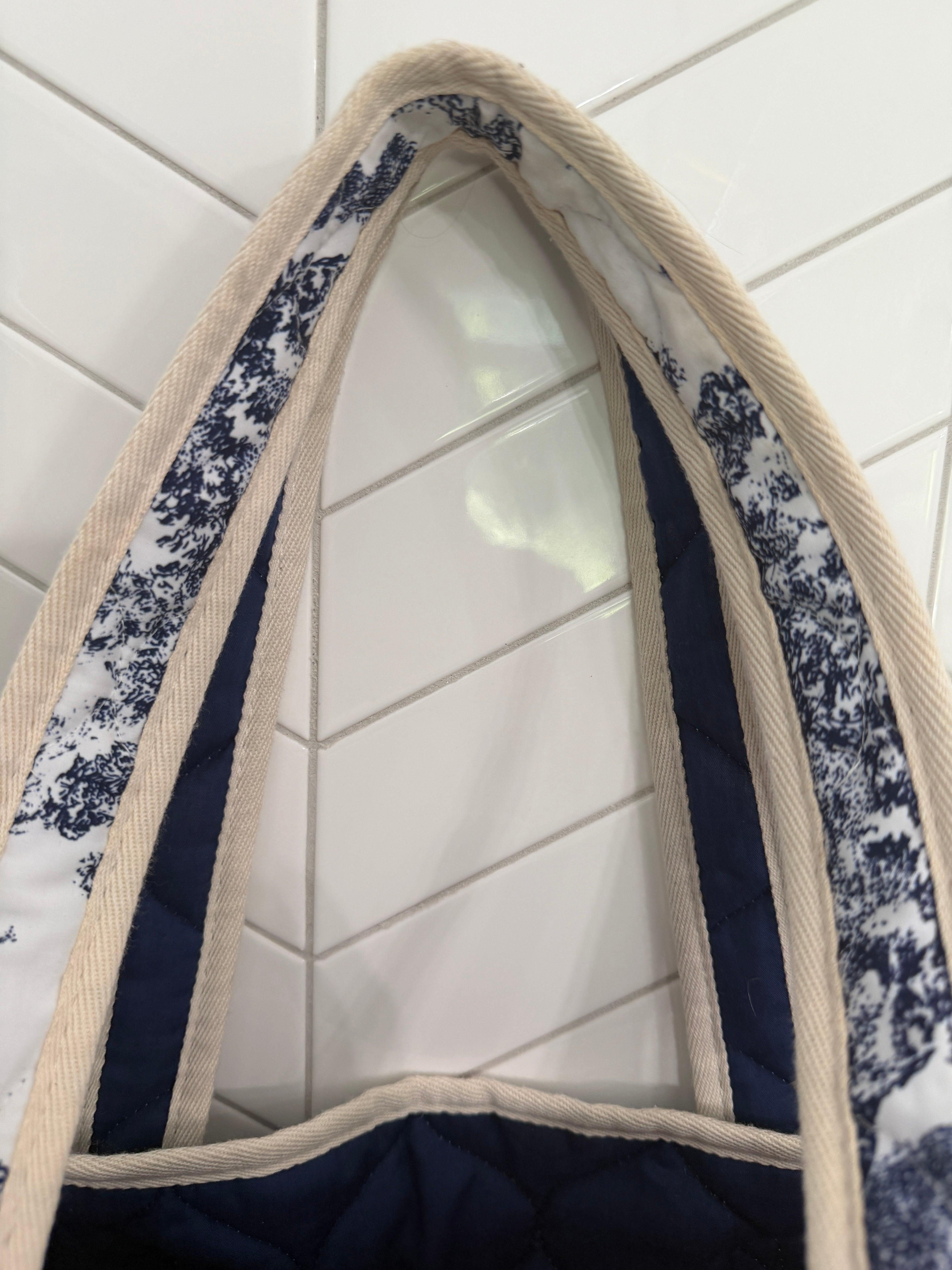 Ellandemm Large Toile Reversible Tote