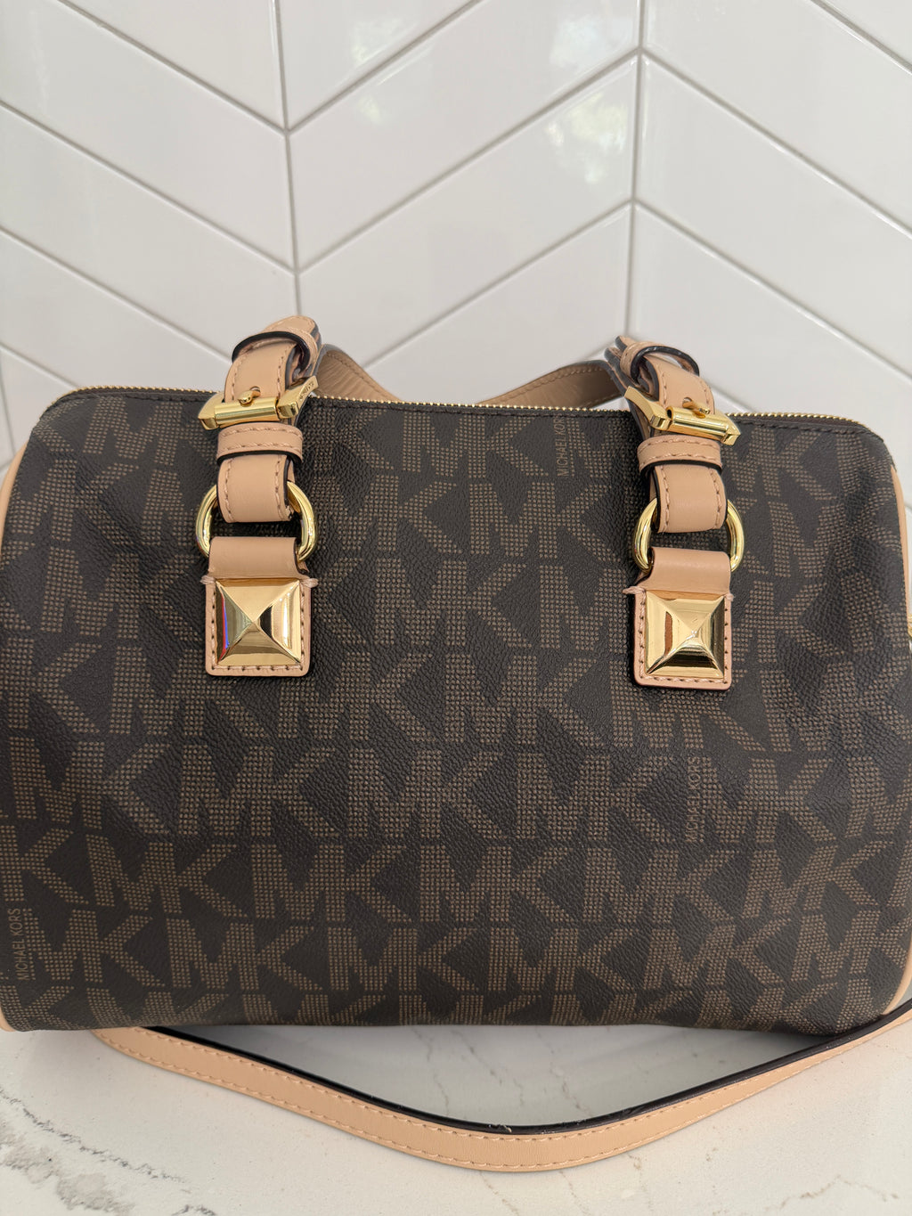 Michael Kors Grayson Medium Satchel