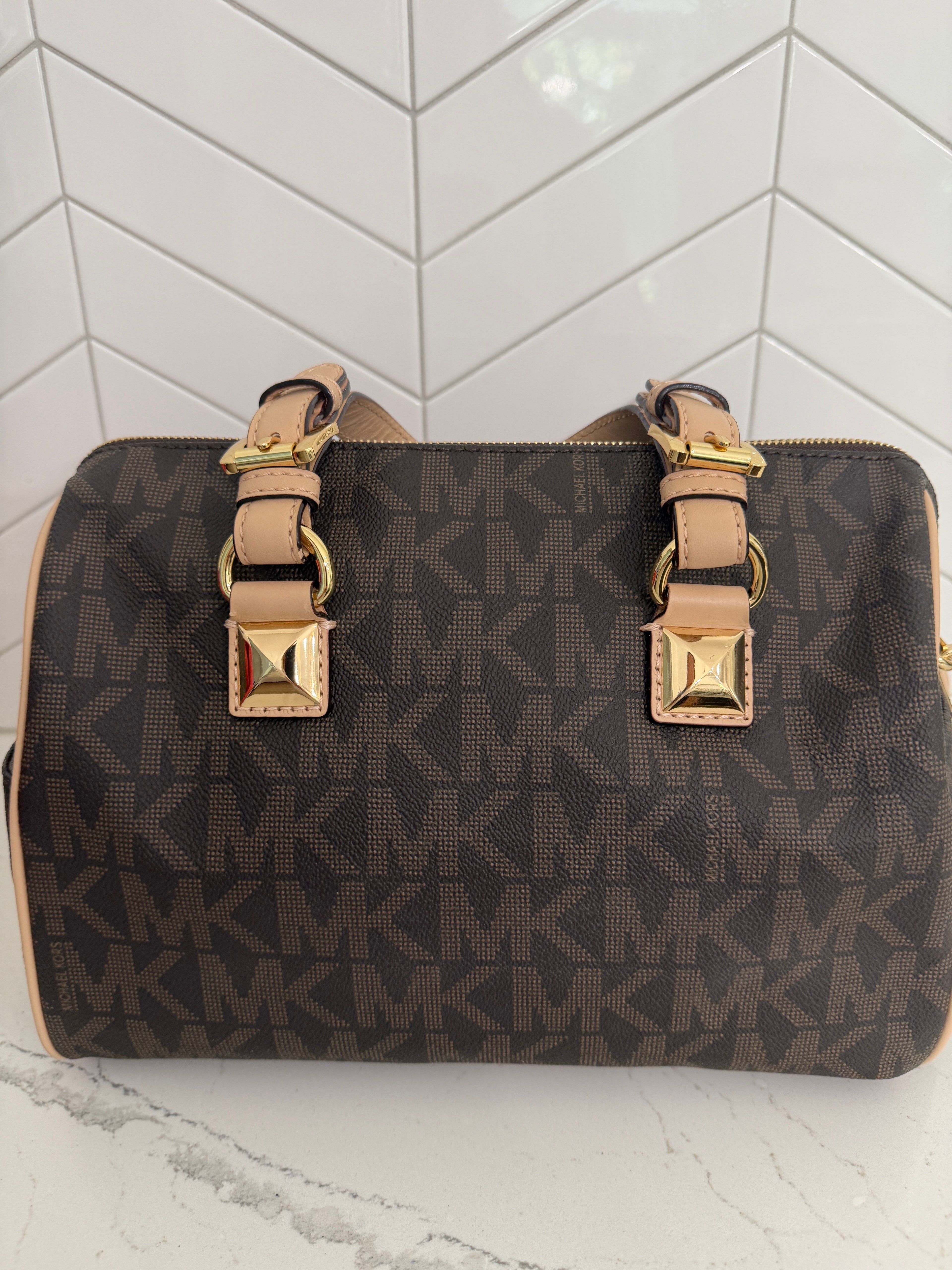 Michael Kors Grayson Medium Satchel