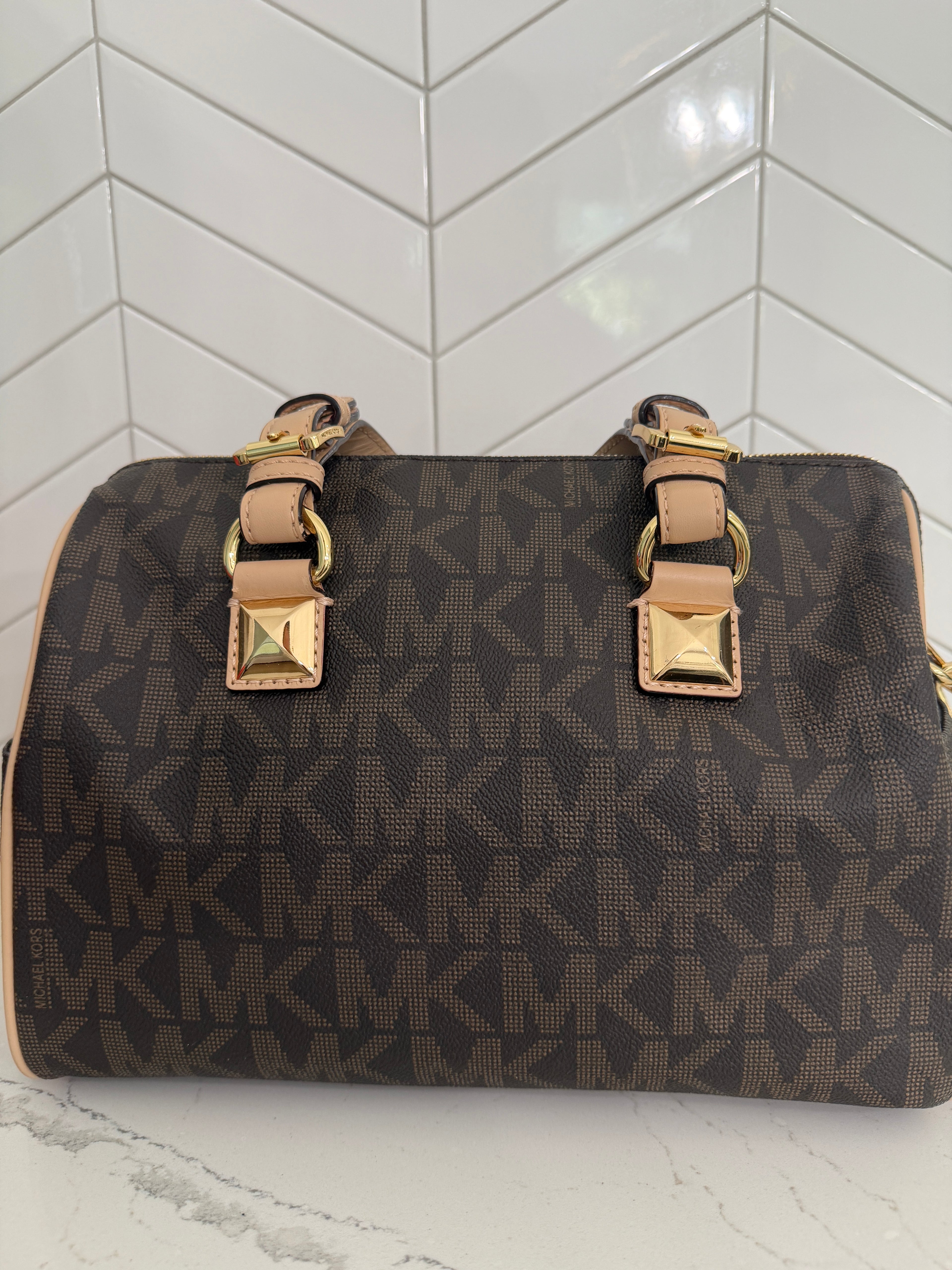 Michael Kors Grayson Medium Satchel