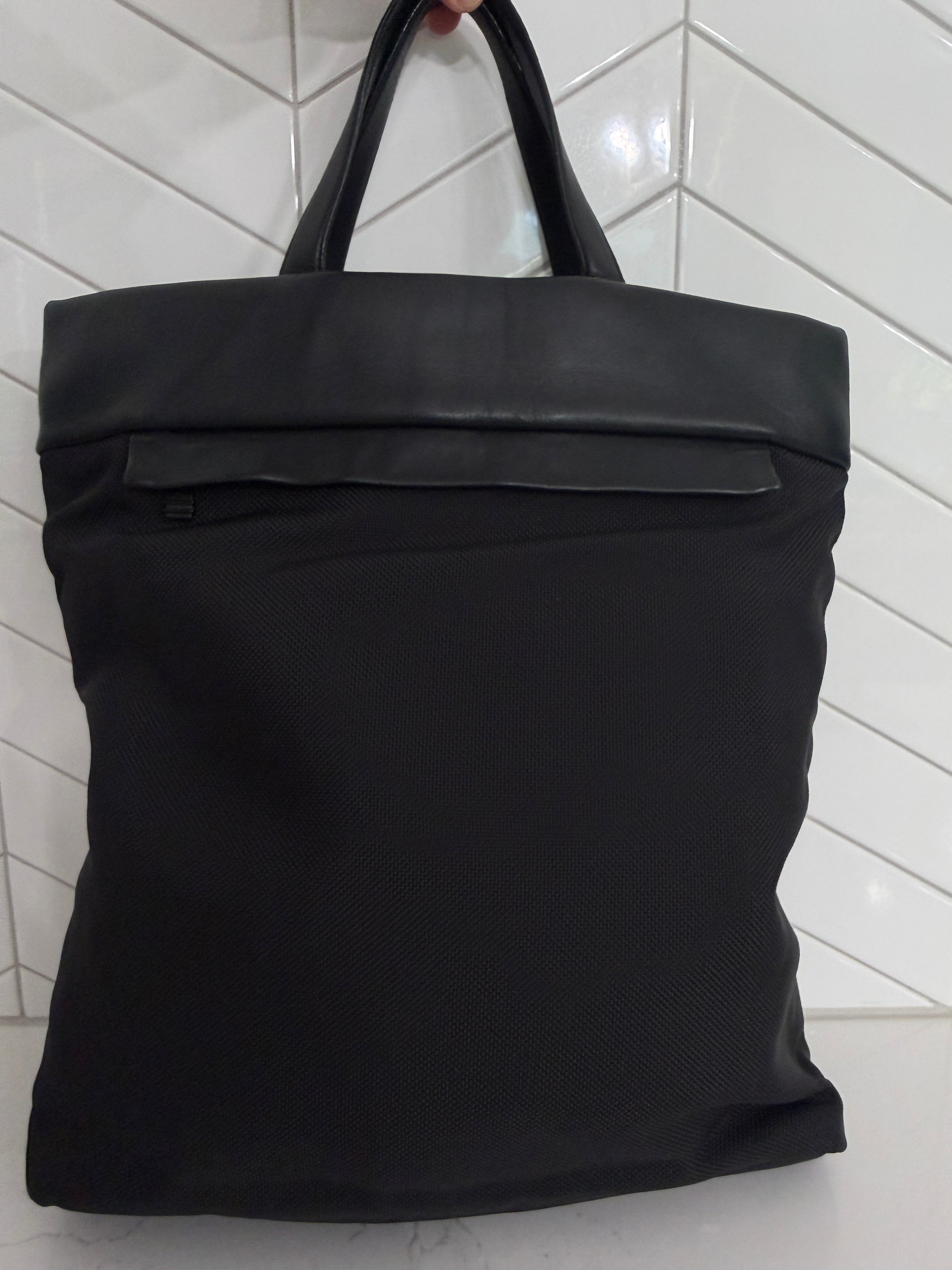 TUMI Black Ballistic Nylon Tote Bag Business Travel Carryall