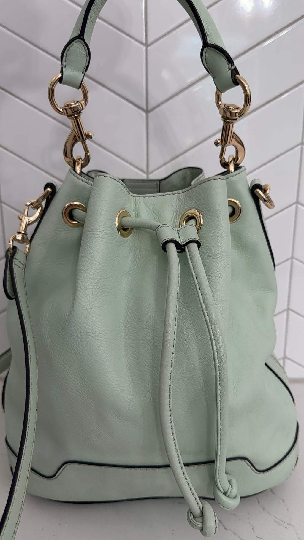 Rebecca Minkoff Pure Leather Women's Mint Green Leather Drawstring Bucket Bag